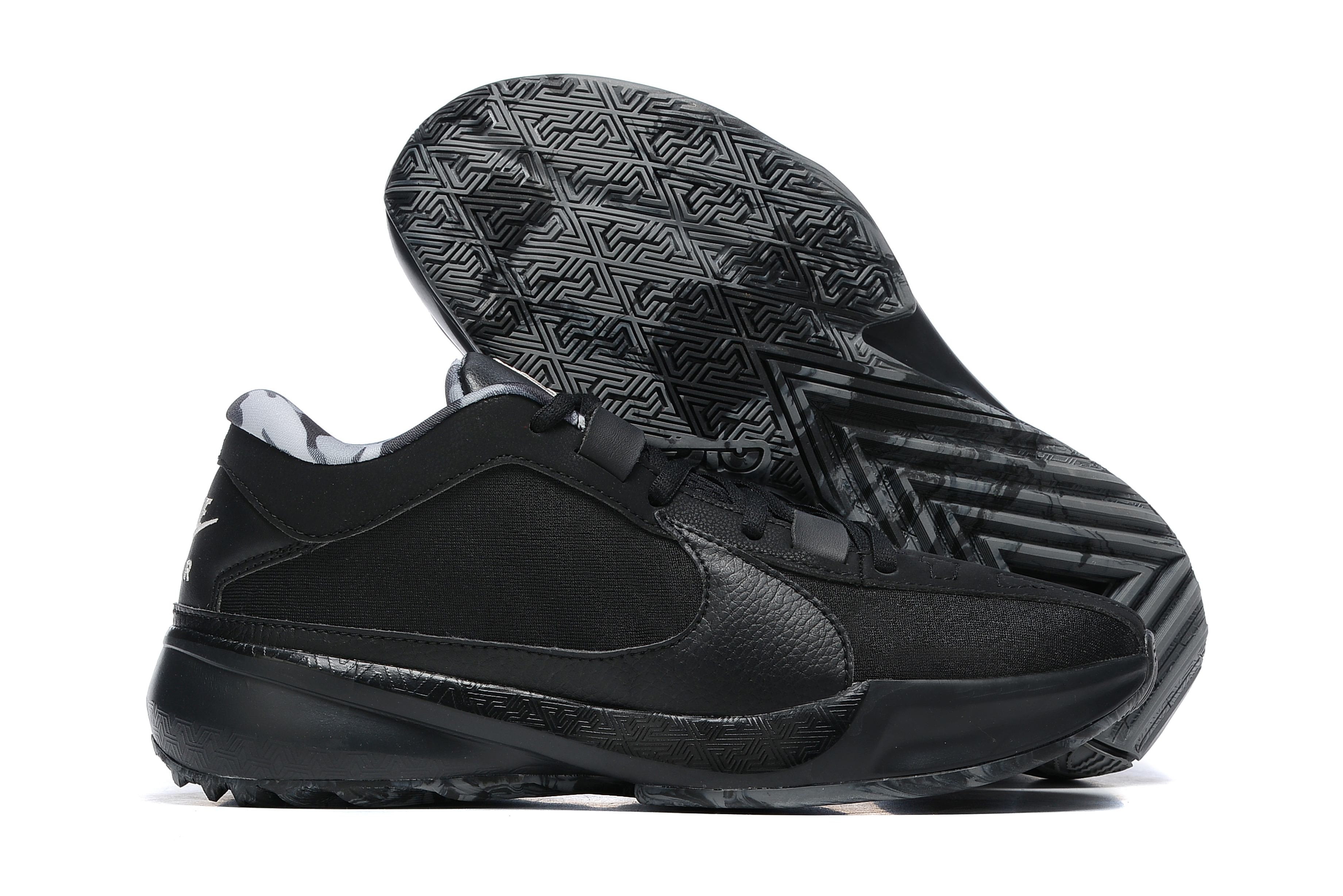 Nike Zoom Freak 5 Triple Black